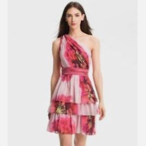 Max & Cleo One-Shoulder Tiered Floral Dress | Wedding Guest | Size 2